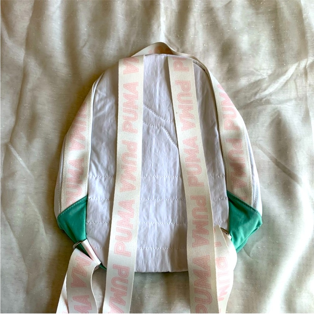 ♡ *:゚*。⋆ฺ Puma Backpack NWOT - Picture 7 of 8